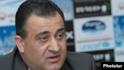 Armenia -- Ishkhan Khachatrian, a parliament deputy from the Orinats Yerkir party at a press conference in Yerevan, 28May2012.
