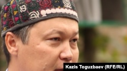 Бывший преподаватель вуза Рафаэль Балгин. Алматы, 23 сентября 2011 года.  