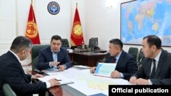 Садыр Жапаров Министрлер кабинетинин төрагасынын биринчи орун басары Арзыбек Кожошевди жана президенттин Баткен облусундагы ыйгарым укуктуу өкүлү Абдикарим Алимбаевди кабыл алды.