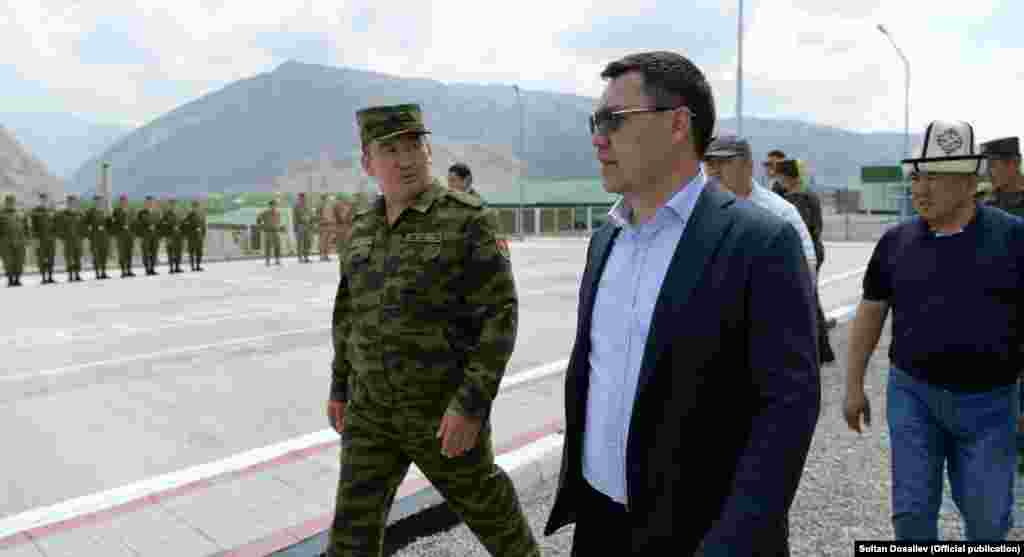 Баткен районундагы &quot;Орто-Боз&quot; чек ара тозоту. 27-май, 2021-жыл.