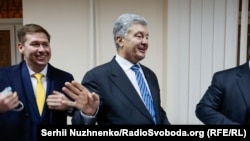 Ուկրաինայի նախկին նախագահ Պետրո Պորոշենկոն Կիևի դատարանում, 17-ը հունվարի, 2022թ.