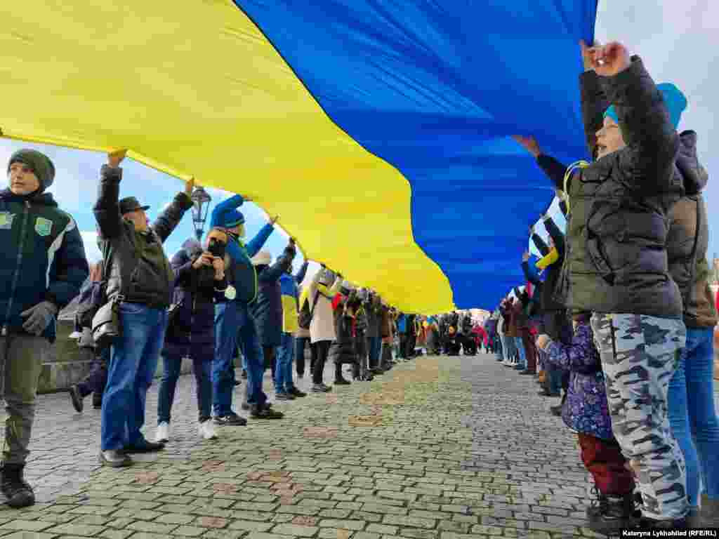 Серед них були і діти