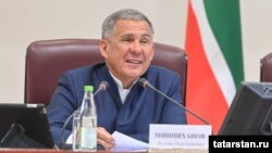 Рөстәм Миңнеханов