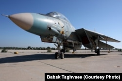 جنگنده رهگیر اف-۱۴آ تامکت نیروی هوایی ارتش که ششم بهمن ۱۳۹۰ توسط نیروی هوافضای سپاه ساقط شد