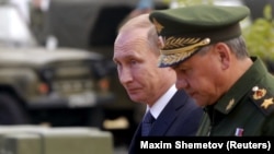 Ռուսաստանի նախագահ Վլադիմիր Պուտին և պաշտպանության նախարար Սերգեյ Շոյգու, արխիվ