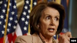 نانسی پلوسی، رييس مجلس نمايندگان آمریکا گفت: پيشرفت بزرگی در گفت و گوها صورت گرفته است.(عکس: EPA)