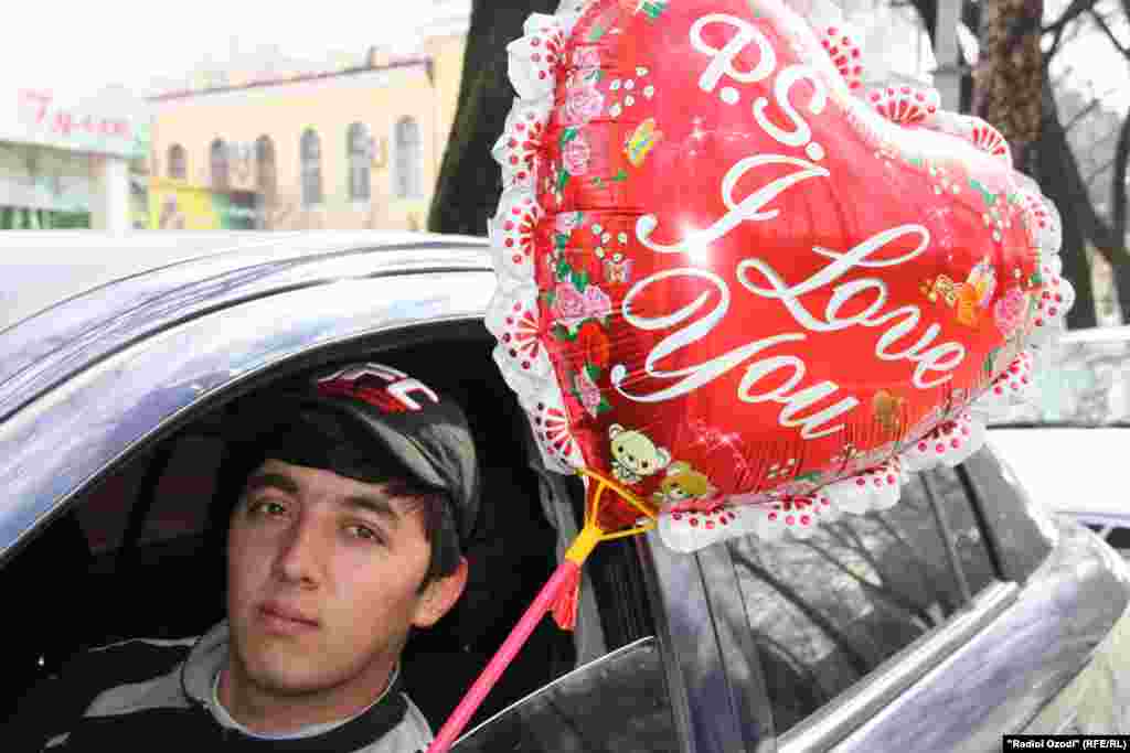 Рӯзи модар дар Душанбе