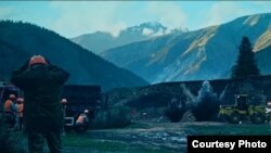 «Мекен» тасмасында кен казуу тармагындагы жемкорлук ашкереленет.