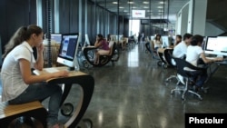 Armenia - Information technology students at Yerevan's TUMO Center for Creative Technologies, 12Aug2011.