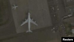 تصویر ماهواره‌ای از بوئینگ ۷۴۷ منتسب به هواپیمایی فارس ایرقشم در فرودگاه پورت سودان در دسامبر سال ۲۰۲۳