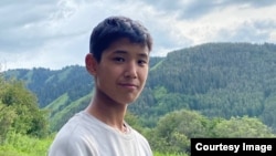 Алмаз Жапаров