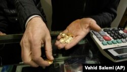 بانک مرکزی ایران ۷ میلیون و ۶۵۰ هزار قطعه به ارزش ۱۰ هزار و ۹۰۰ میلیارد تومان سکه پیش فروش کرده‌است