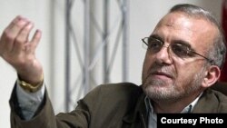 حمیدرضا فولادگر، رئیس کمیسیون اصل ۴۴ مجلس.