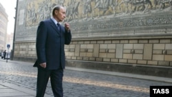 Володимир Путін, який був співробітником КДБ, працював у Дрездені з 1985 по 1990 роки