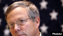 Посол США в Армении Джон Хефферн