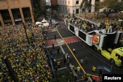 Протест срещу Върховния федерален съд на Бразилия, след като съдия Алешандре Мораис ограничи използването на профила на бивши президент Жаир Болсонаро в социалната мрежа Екс, 7 септември 2024 г.