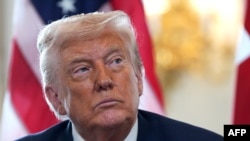 Доналд Трамп дар шаҳри Турнберри дар Шотландия.