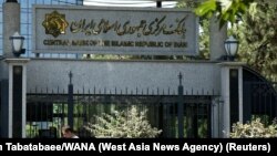 طی پانزده سال نزدیک به هزار میلیارد دلار ارز به خزانه‌داری جمهوری اسلامی سرازیر شد