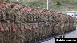 ՀՀ ԶՈՒ զինծառայողներ, արխիվ