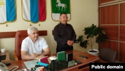 Айрат Аминев (справа)