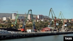 Порт Махачкалы, иллюстративное фото