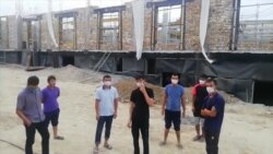 Тошкентдаги қурилишдан ҳайдалган ишчилар мурожаати