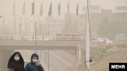  گرد و غبار در لرستان