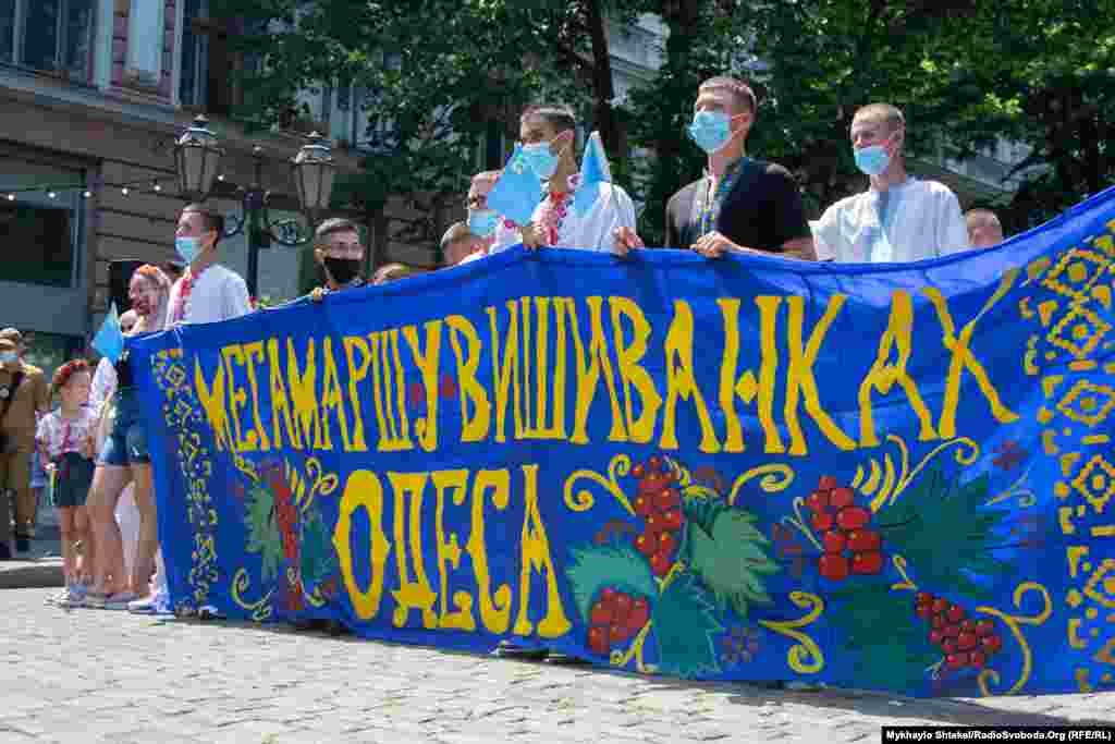 &laquo;Мегамарш вишиванок&raquo; проходить в Одесі вже в 14-й раз. Учасників стало набагато більше після анексії Криму і початку війни