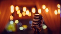 از خندوانه تا کافه؛ سرنوشت پرچالش استندآپ کمدی ایرانی