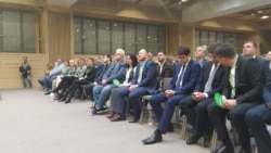 Ваша Свобода | Слуга народу і скандали. Скільки ще протримається монобільшість Зеленського? 