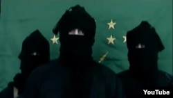 Возможно, не случайно «Черные ястребы» заявили о себе именно в те дни, когда российская власть пришла в ужас от тех возможностей, которые окрылись перед запуганным обществом после революций в арабском мире