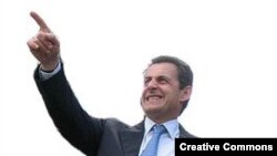 رییس جمهوری جدید فرانسه، رهبران جمهوری اسلامی را «بسیار خطرناک» توصیف کرده است.