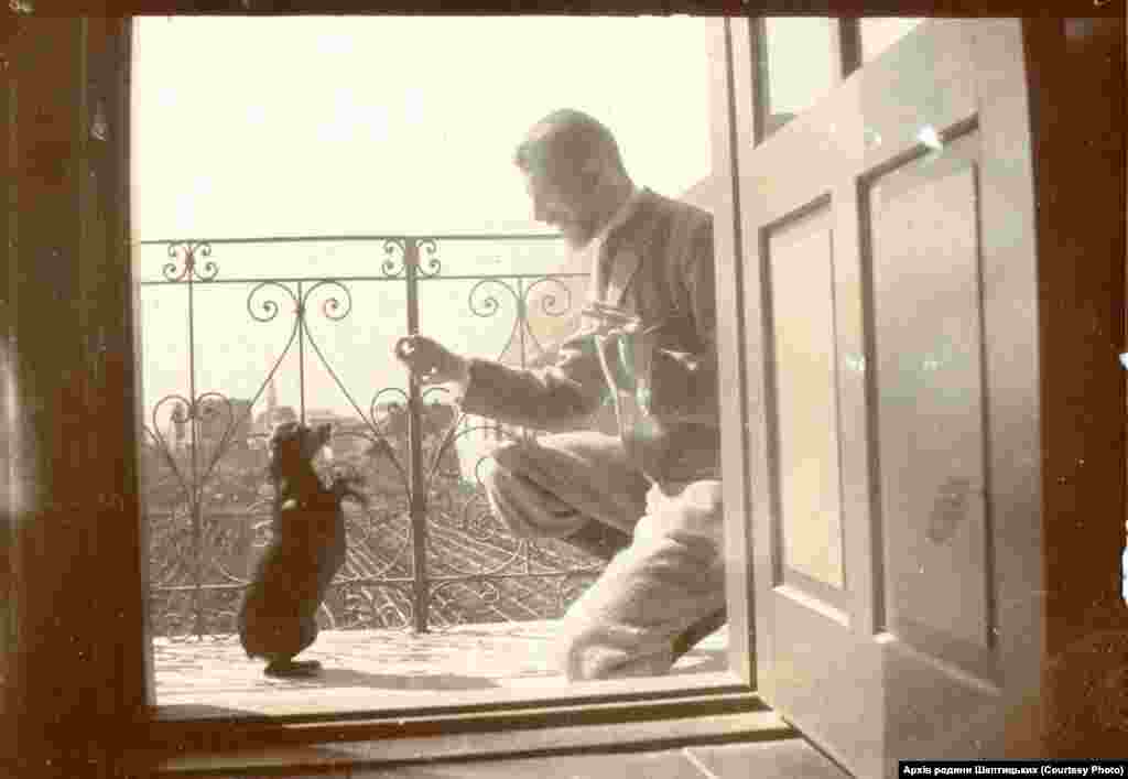 Казимир (о. Климентій) граф Шептицький у Ґрісі (Тіроль, Австрія), 1898 рік. Фото з колекції &laquo;Archiwum Szeptyckich&raquo;. Власність &laquo;Fundacji Rodu Szeptyckich&raquo;)