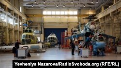 За даними СБУ, посадовці «Мотор Січ» діяли у змові з наближеними до Кремля представниками російської корпорації «Ростех», яка є одним із головних виробників озброєнь для збройних сил Росії. Фото ілюстративне
