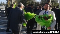 Asly türkmensähraly Abdyrahman Düýeji Tükiýede 'professor' ylmy adyna mynasyp boldy.