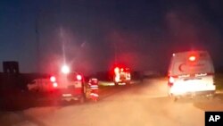 نمایی از ویدئوی منتشرشده از یکی از امدادگران