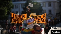 Протести в Лисабон срещу прекомерния туризъм