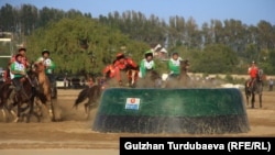 Кыргызстан - Өзбекстан оюну. Көчмөндөр оюндары, 2018-жыл.