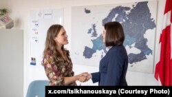 Міністарка Даніі ў справах Эўропы Марые Б’ерэ і Сьвятлана Ціханоўская. Капэнгаген, 28 жніўня 2025 году