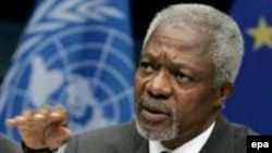 دبیرکل سازمان ملل متحد روز پنج شنبه، اقدام جرج بوش رییس جمهوری ایالات متحده را مبنی بر مطالعه گزارش تهیه شده مثبت ارزیابی کرد و بار دیگر خواهان گفت و گوی مستقیم میان کاخ سفید، تهران و دمشق شد.