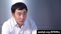 Мээрбек Мискенбаев.