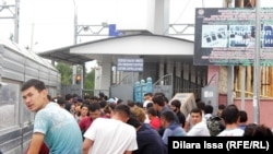 Казак-өзбек чек арасындагы "Жибек жолу" өткөрмө бекети