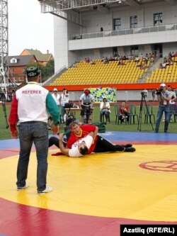 Абсолют батыр калу бер дә җиңел түгел