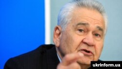 Напередодні в коментарі Радіо Свобода Вітольд Фокін заявив, що його конкретна посада в українській делегації ще не визначена