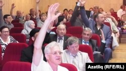 Алгы планда Рәфис Корбагн