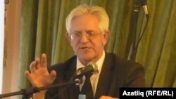 Рәфис Корбан