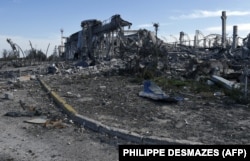 Руїни Міжнародного аеропорту «Луганськ», 11 вересня 2014 року