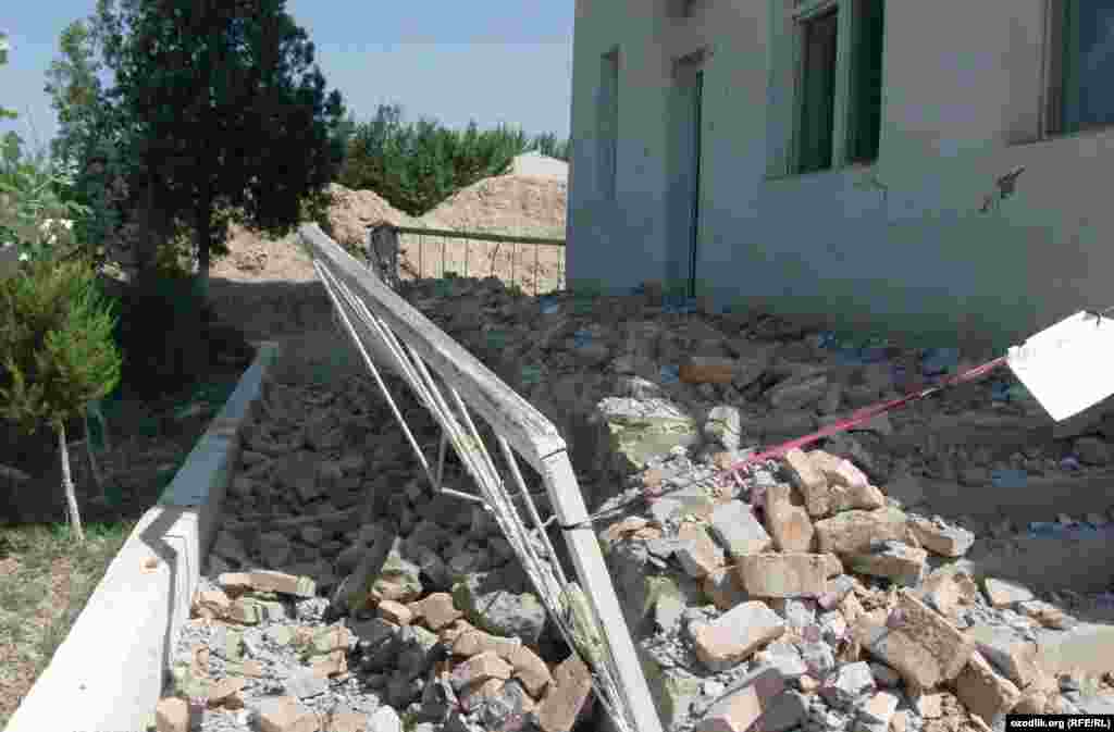 Өзбекстан: Риштан районундагы балдар ооруканасы