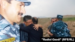 Встреча представителей администраций приграничных областей Таджикистана и Кыргызстана, Исфара, 23 июня 2012 года.