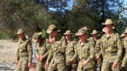 Mekdep partasyndan harby gulluga: Aşgabatda 18 ýaşyny dolduran okuwçylar gulluga alynýar